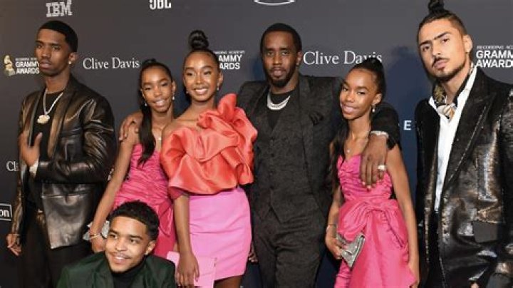 Quincy Brown- Wiki, Age, Ethnicity, Girlfriend, Height, Career