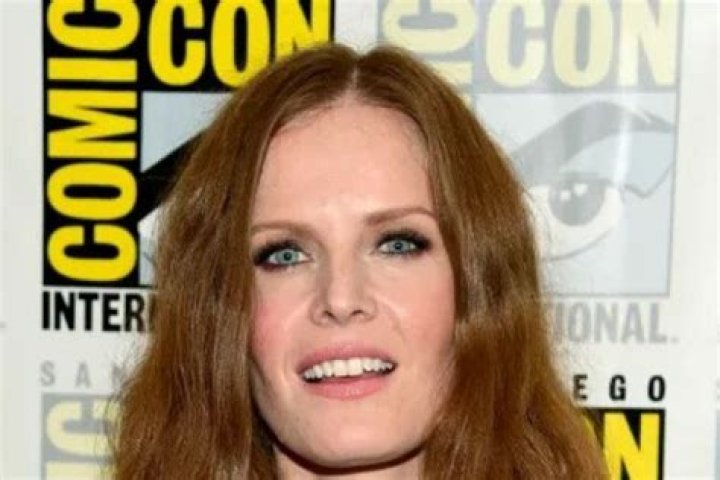 Rebecca Mader Is Set To Join The Cast Of “Fire Country” Season 2