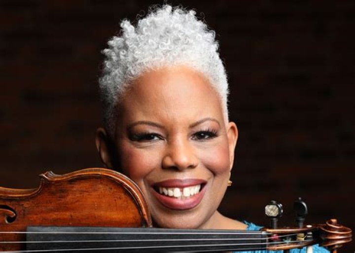 Regina Carter Net Worth 2024, Age, Height, Bio, Birthday, Wiki!