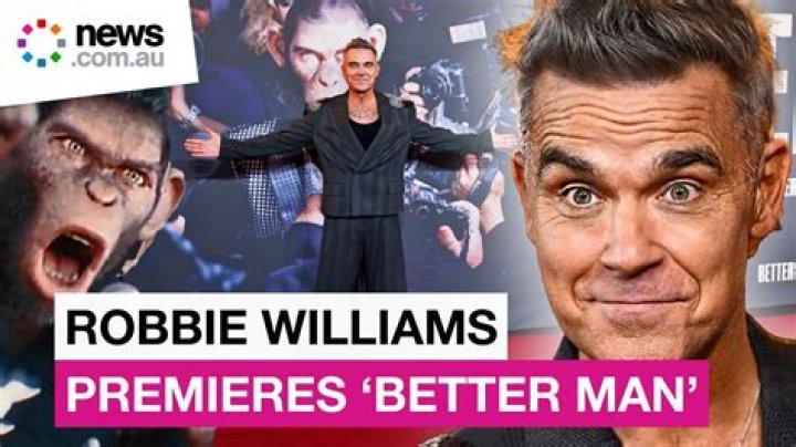 Robbie Williams Performs Emotional Tribute for Victims of Manchester Attack