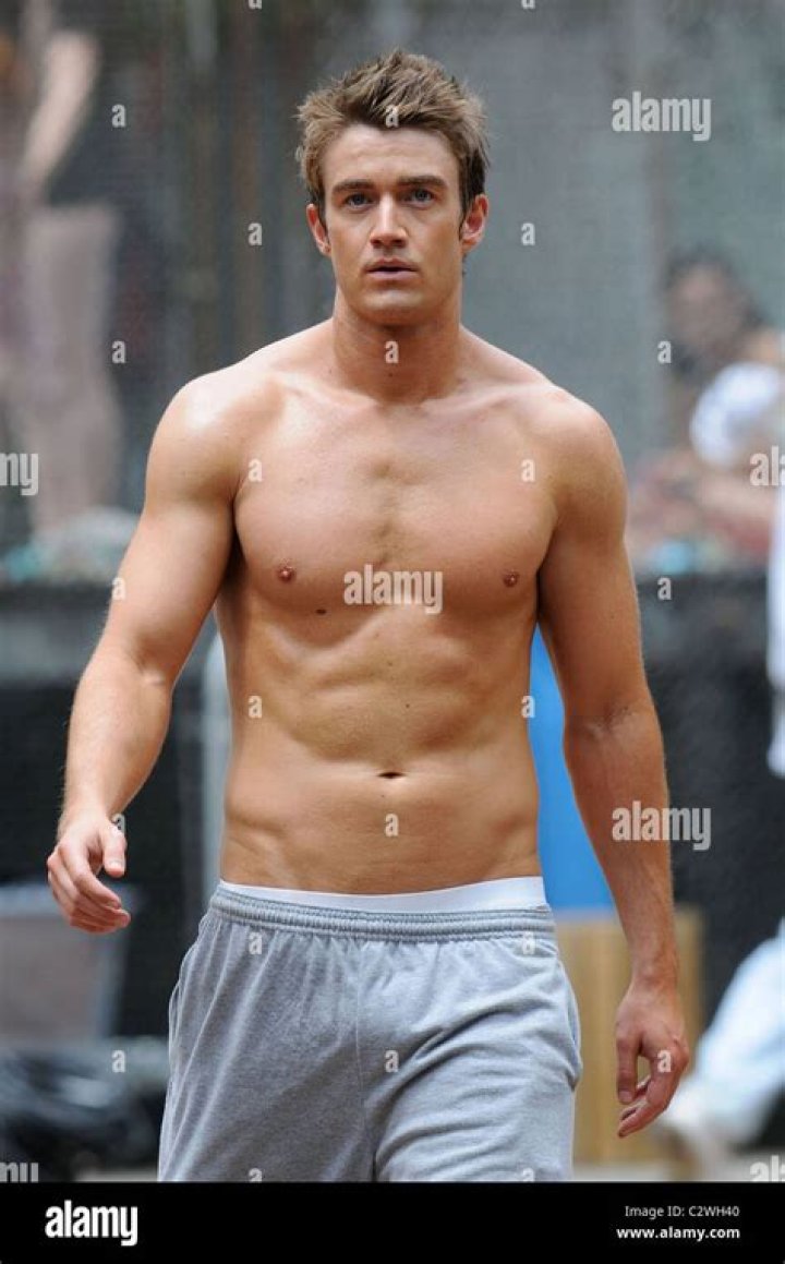 Robert Buckley Net Worth 2024, Age, Height, Bio, Birthday, Wiki!