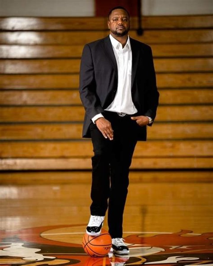 Ron Slay Net Worth, Age, Height, Bio, Birthday, Wiki!