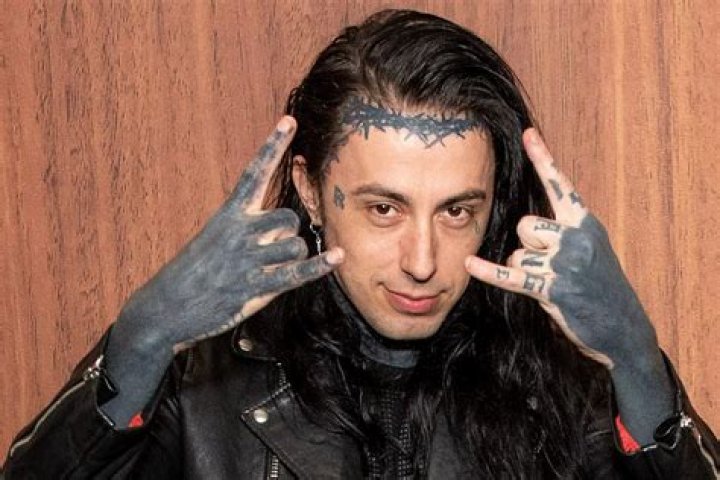 Ronnie Radke Net Worth, Age, Height, Bio, Birthday, Wiki!
