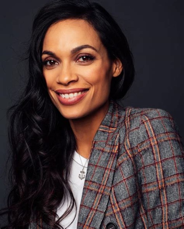 Fame | Rosario Dawson net worth and salary income estimation Apr, 2024