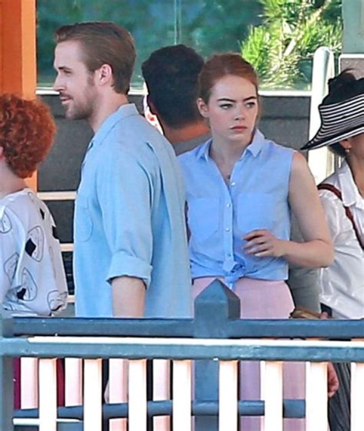 Ryan Gosling Fighting With Eva Mendes, Living Separate Lives: Dating Emma Stone? The Truth