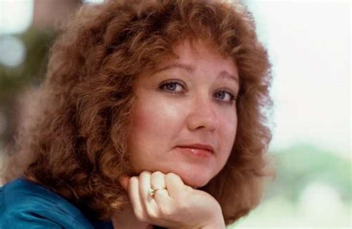 S. E. Hinton Net Worth, Age, Height, Bio, Birthday, Wiki!