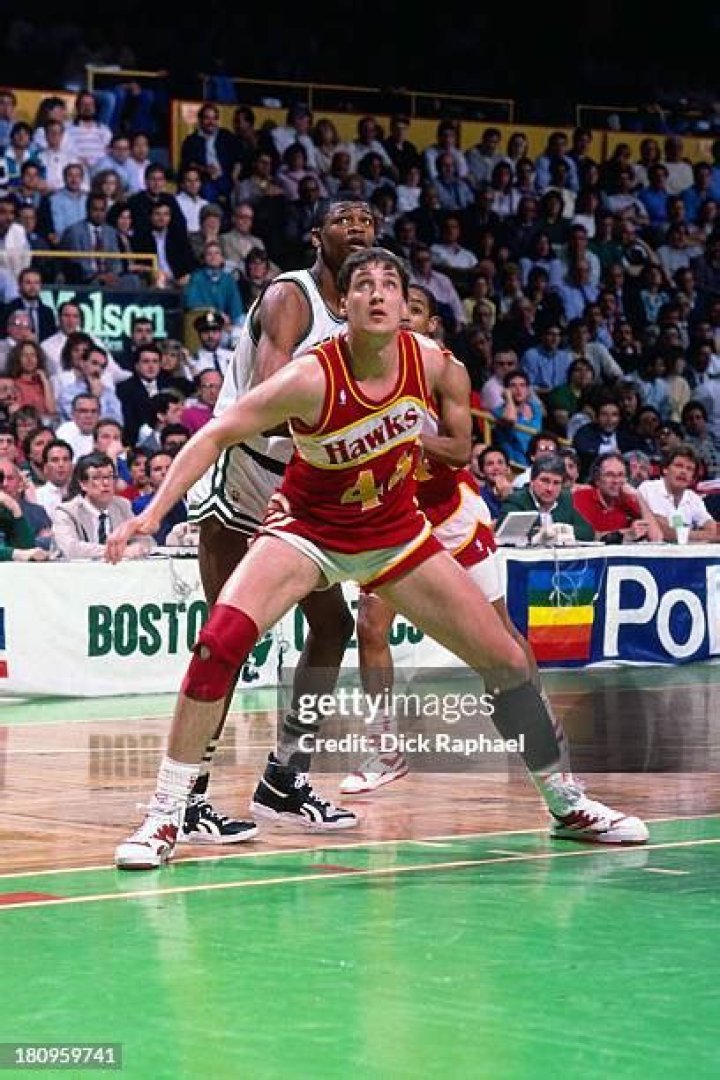 Fame | Scott Hastings (basketball) net worth and salary income estimation Jan, 2024