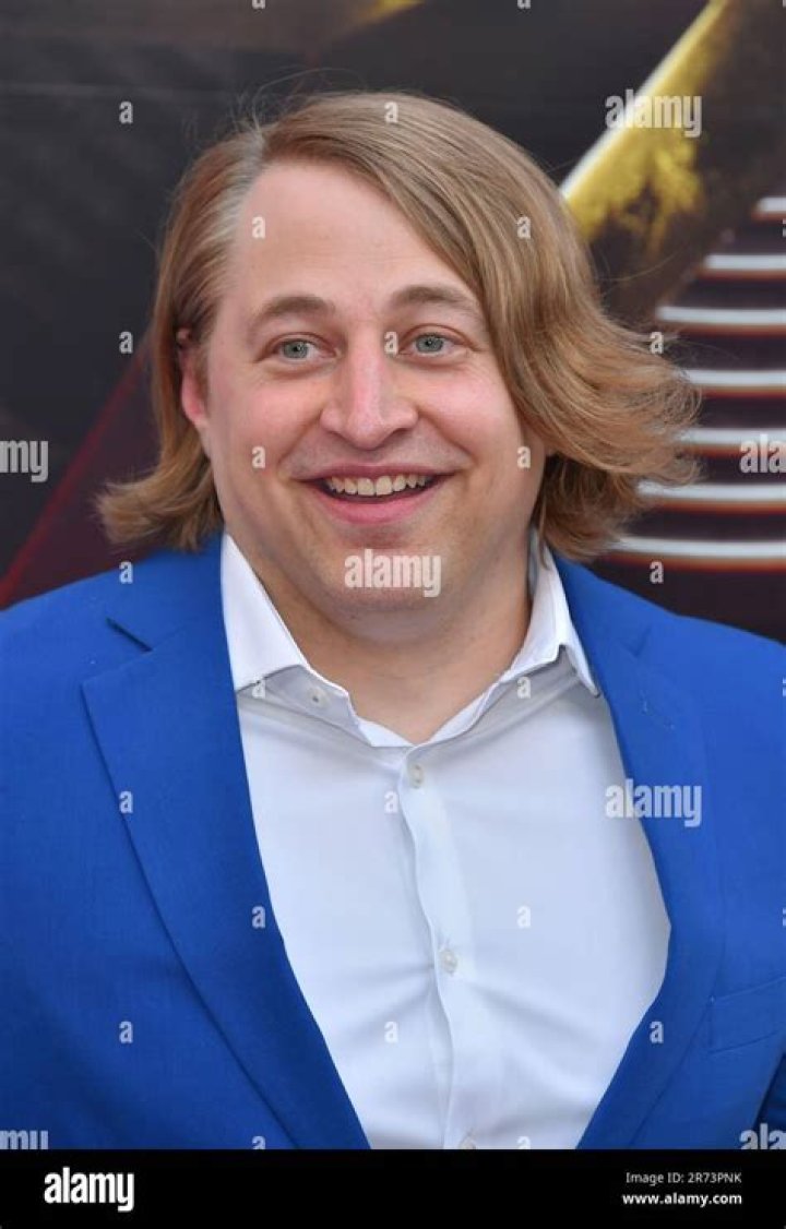 Sean Rogers- Wiki, Age, Height, Net Worth, Girlfriend, Ethnicity