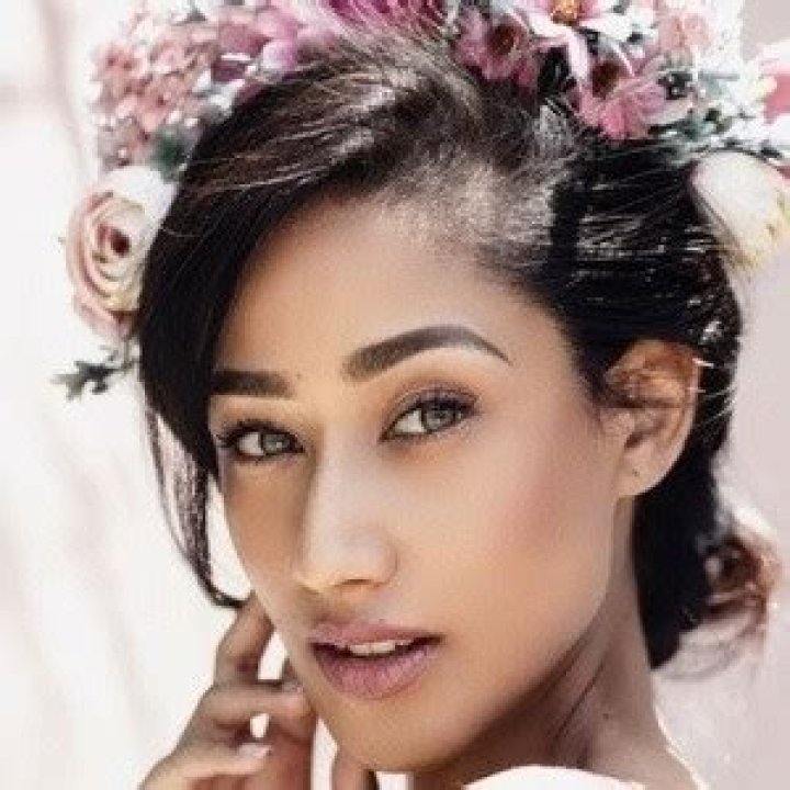 Semone Skosan- Bio, Net Worth, Wiki, Height, Husband, Instagram