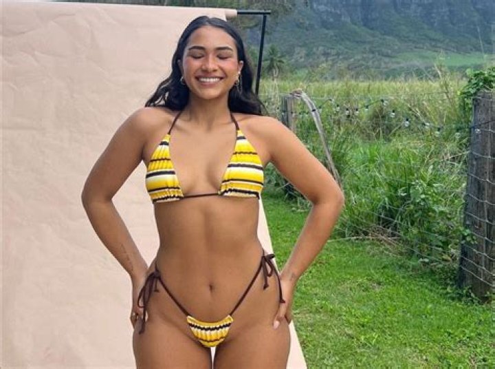 Sienna Mae Gomez Height, Weight, Age, Measurements, Net Worth, Facts