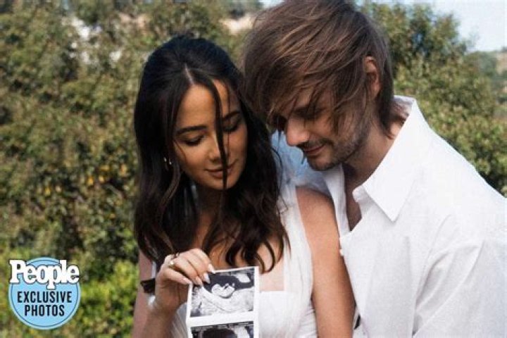 Singer Paloma Faith Is Expecting Her First Child