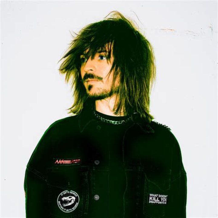 Space Laces - Net Worth, Age, Height, Birthday, Bio, Wiki!