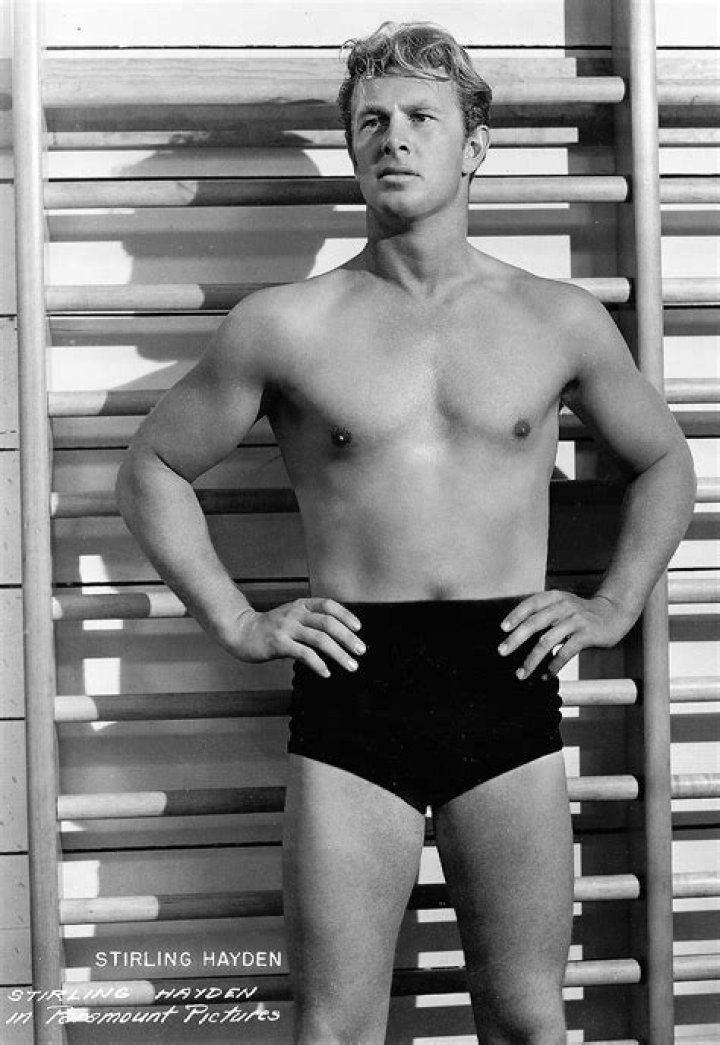 Fame | Sterling Hayden net worth and salary income estimation Apr, 2024