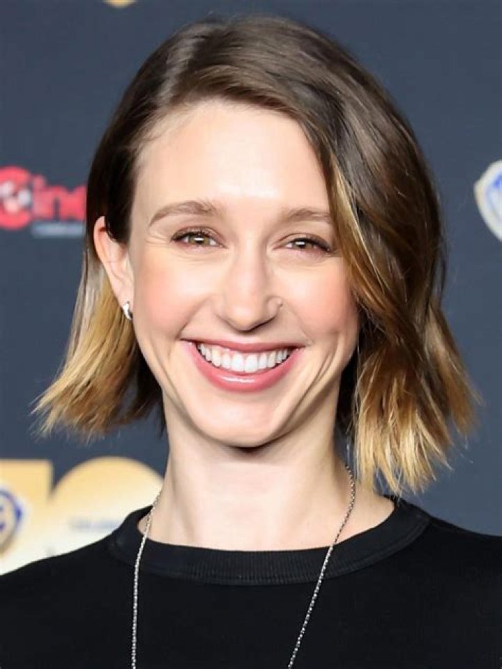Taissa Farmiga- Wiki, Age, Height, Net Worth, Husband, Marriage
