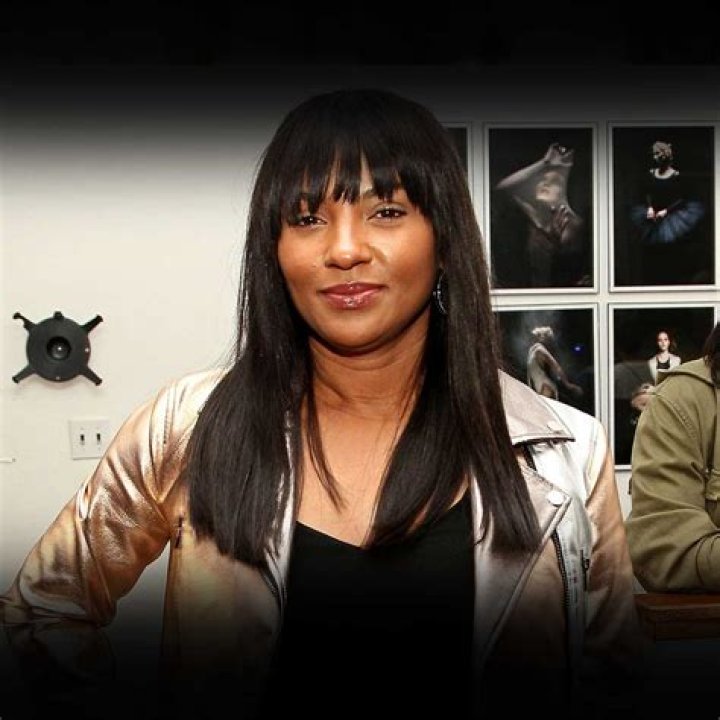 Tara Wallace Net Worth, Age, Height, Bio, Birthday, Wiki!