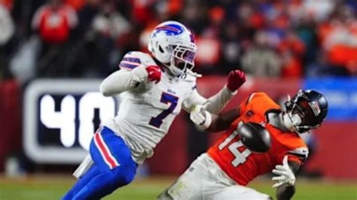 Taron Johnson - Net Worth, Age, Height, Birthday, Bio, Wiki!