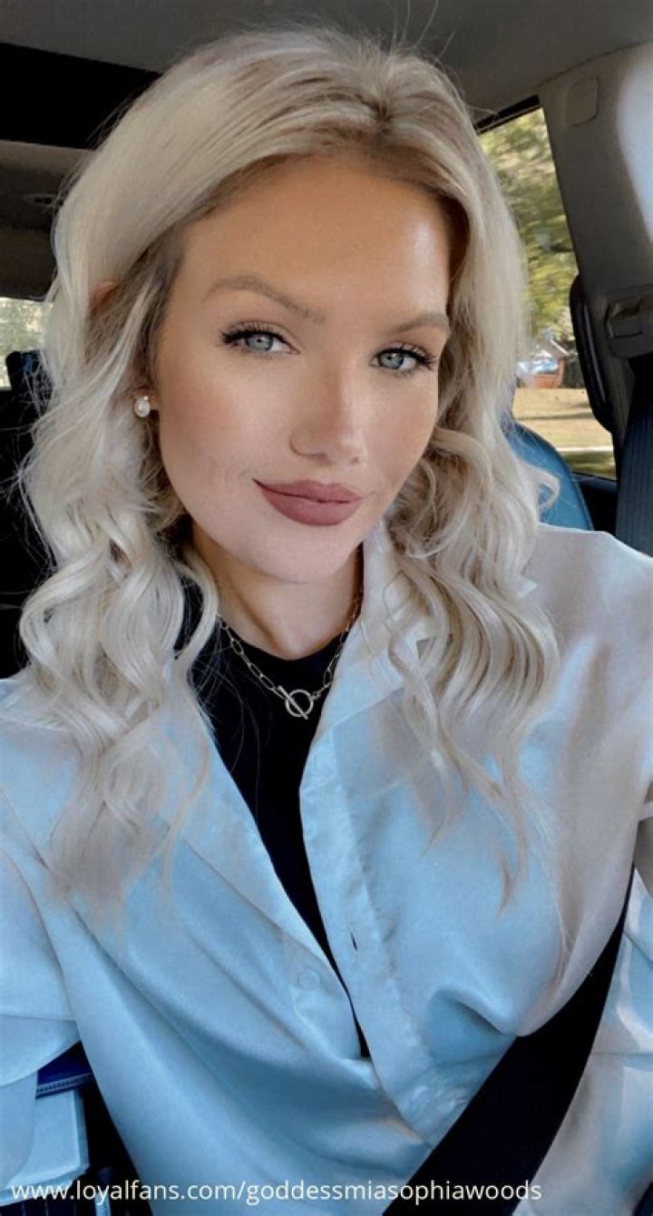 Fame | Taylor Sophia Woods net worth and salary income estimation Jan, 2024