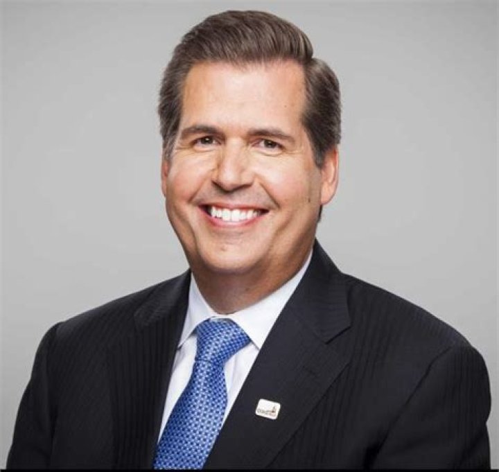 Fame | Thayne McCulloh net worth and salary income estimation Apr, 2024