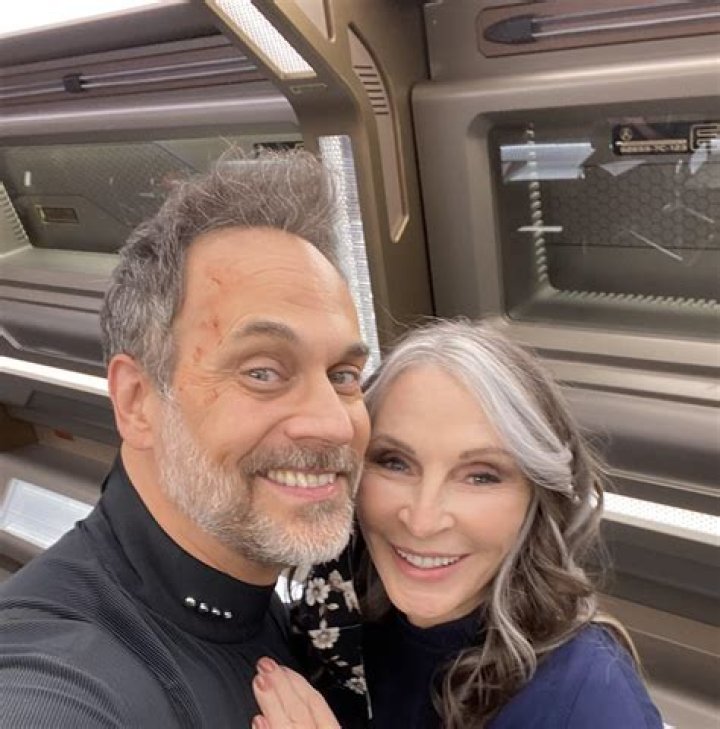 Todd Stashwick | Bio, Age, Net Worth, Relationship, Career