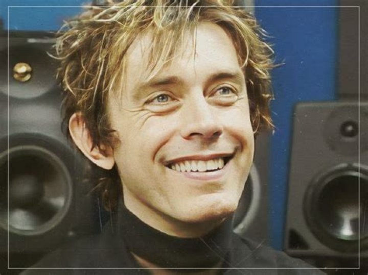 Tom Petersson Net Worth, Age, Height, Bio, Birthday, Wiki!