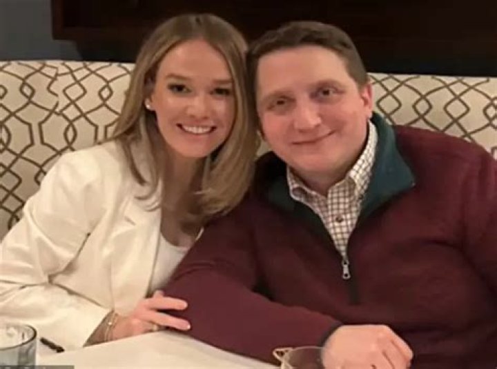 Tricia Clapper- Bio, Age, Height, Net Worth, Husband, Marriage, Career