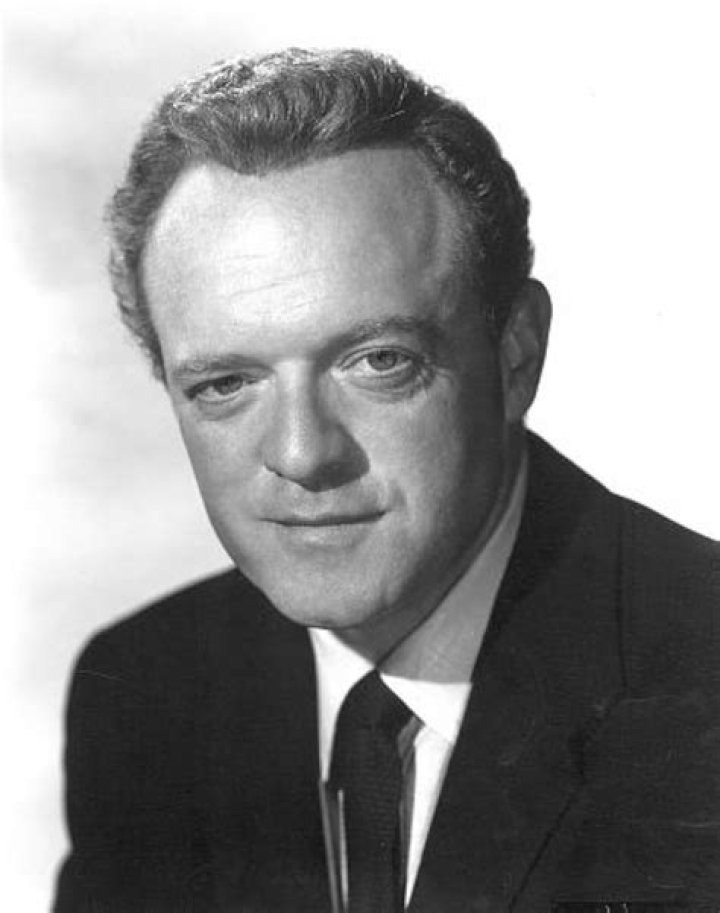 Van Heflin Net Worth, Age, Height, Bio, Birthday, Wiki!