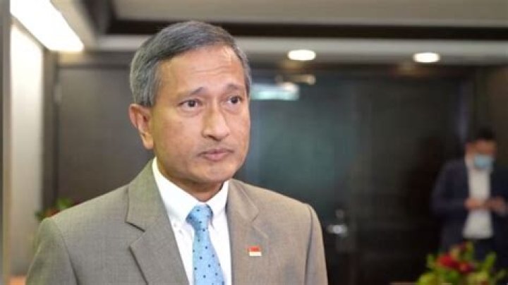 Vivian Balakrishnan Biography: Wife, Age, Net Worth, Children, Education, Daughter, Family