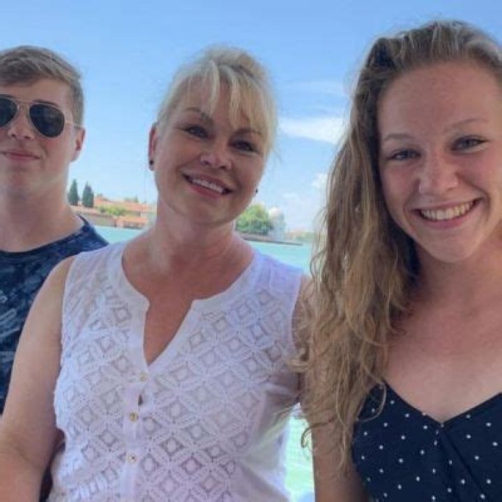 Who are Hannah Nicolaisen Parents? Meet Tom And Carol Tewell Nicolaisen: Family