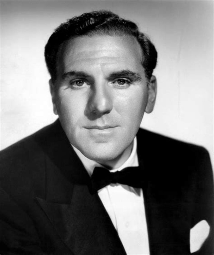 William Bendix - Net Worth, Age, Height, Birthday, Bio, Wiki!
