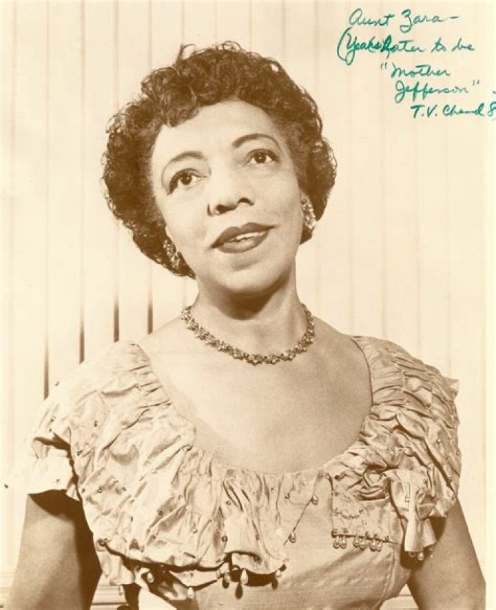 Zara Cully